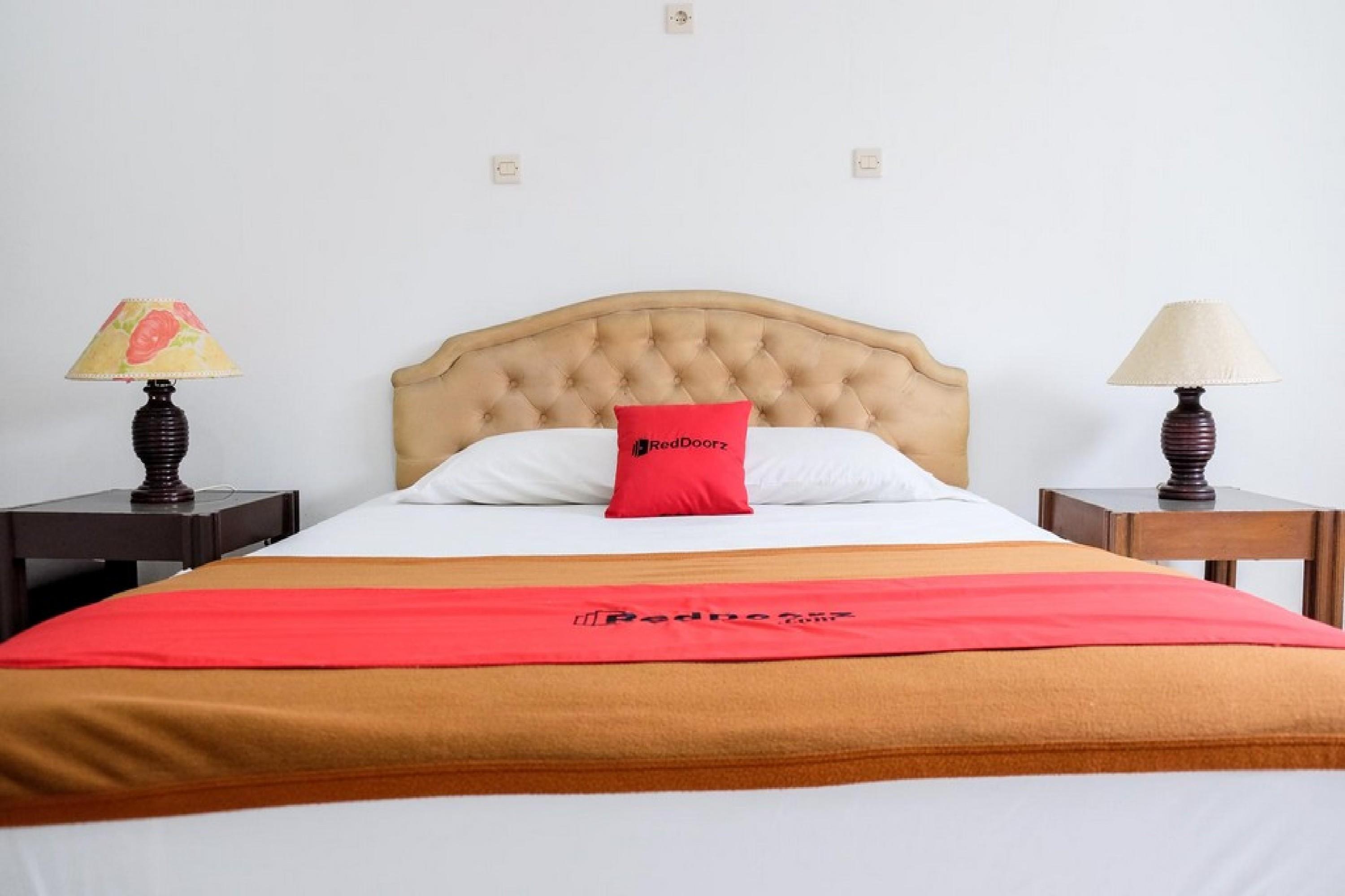 Reddoorz Plus Near Jalan Baru Bogor Esterno foto