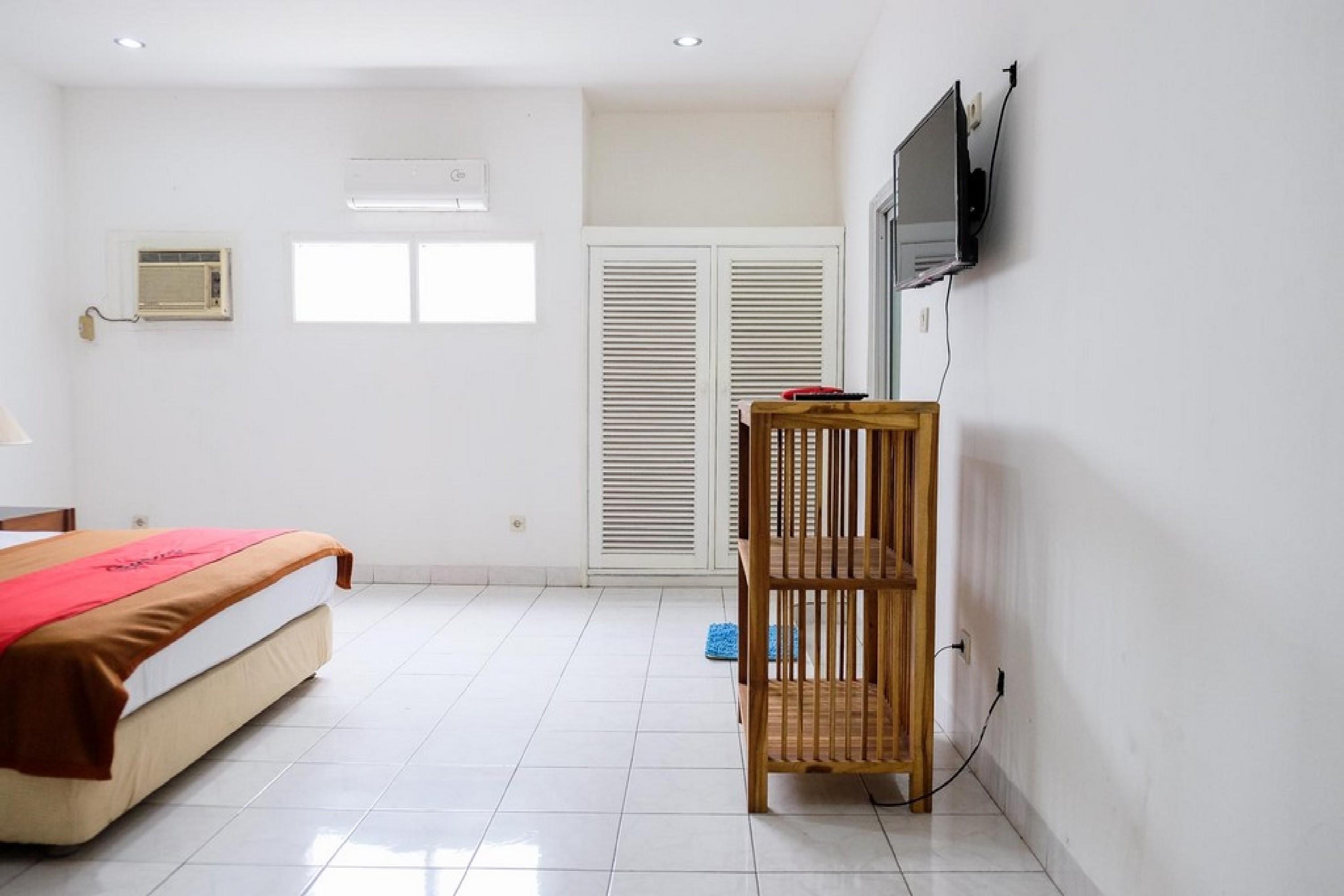 Reddoorz Plus Near Jalan Baru Bogor Esterno foto