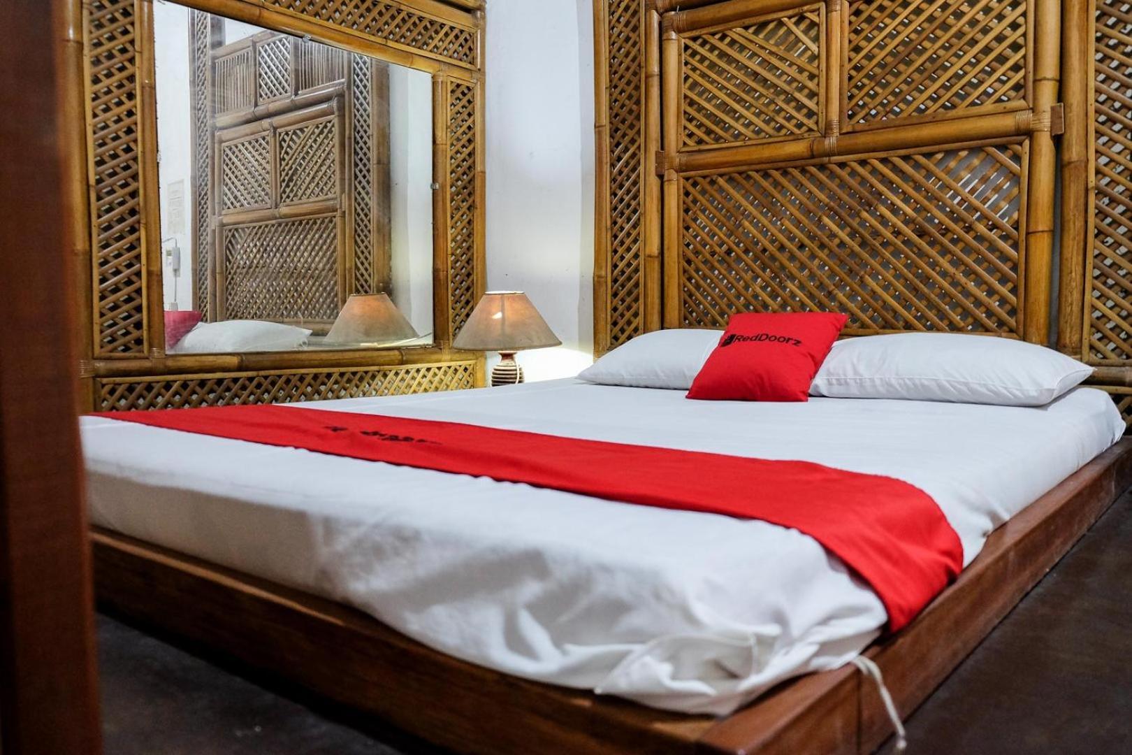 Reddoorz Plus Near Jalan Baru Bogor Esterno foto